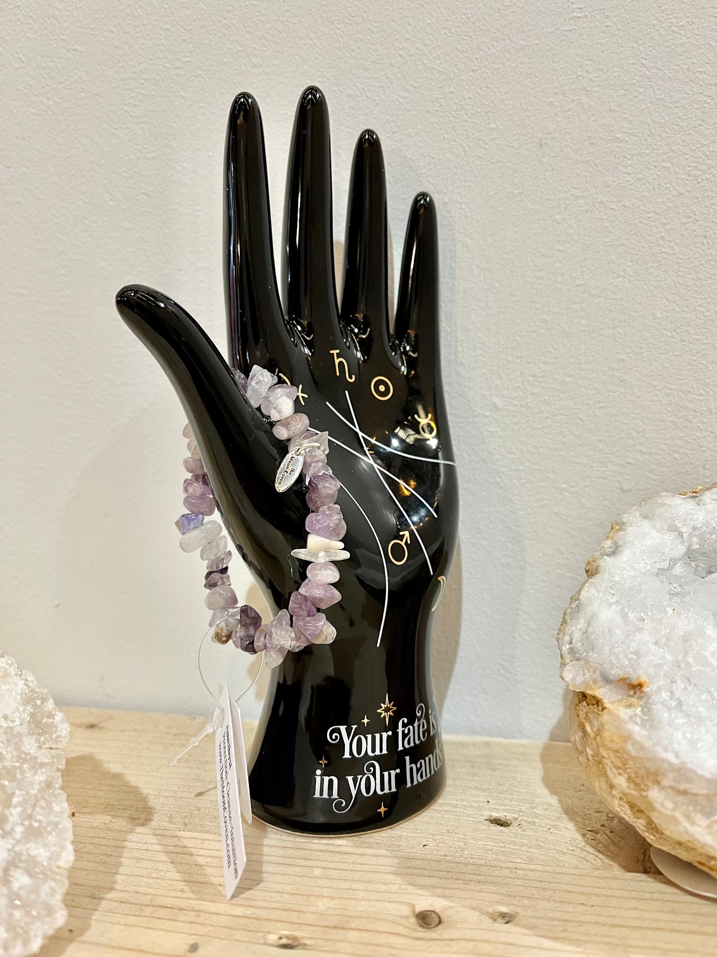 š Amethyst Crystal Chip Bracelet