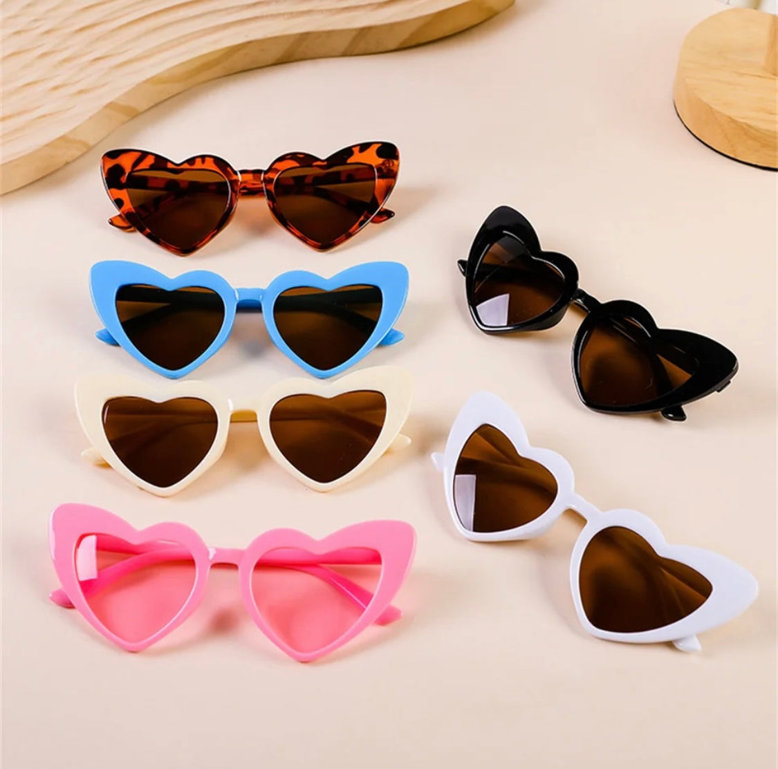Love Heart Cream Tea Sunglasses