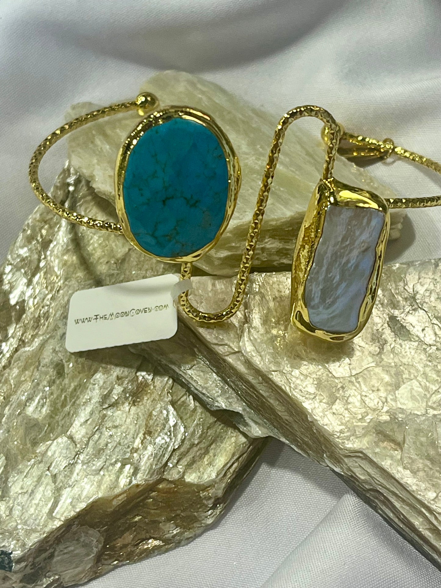 Golden Turquoise & Biwa Pearl Cuff Bracelet ā Unique Stone Jewellery