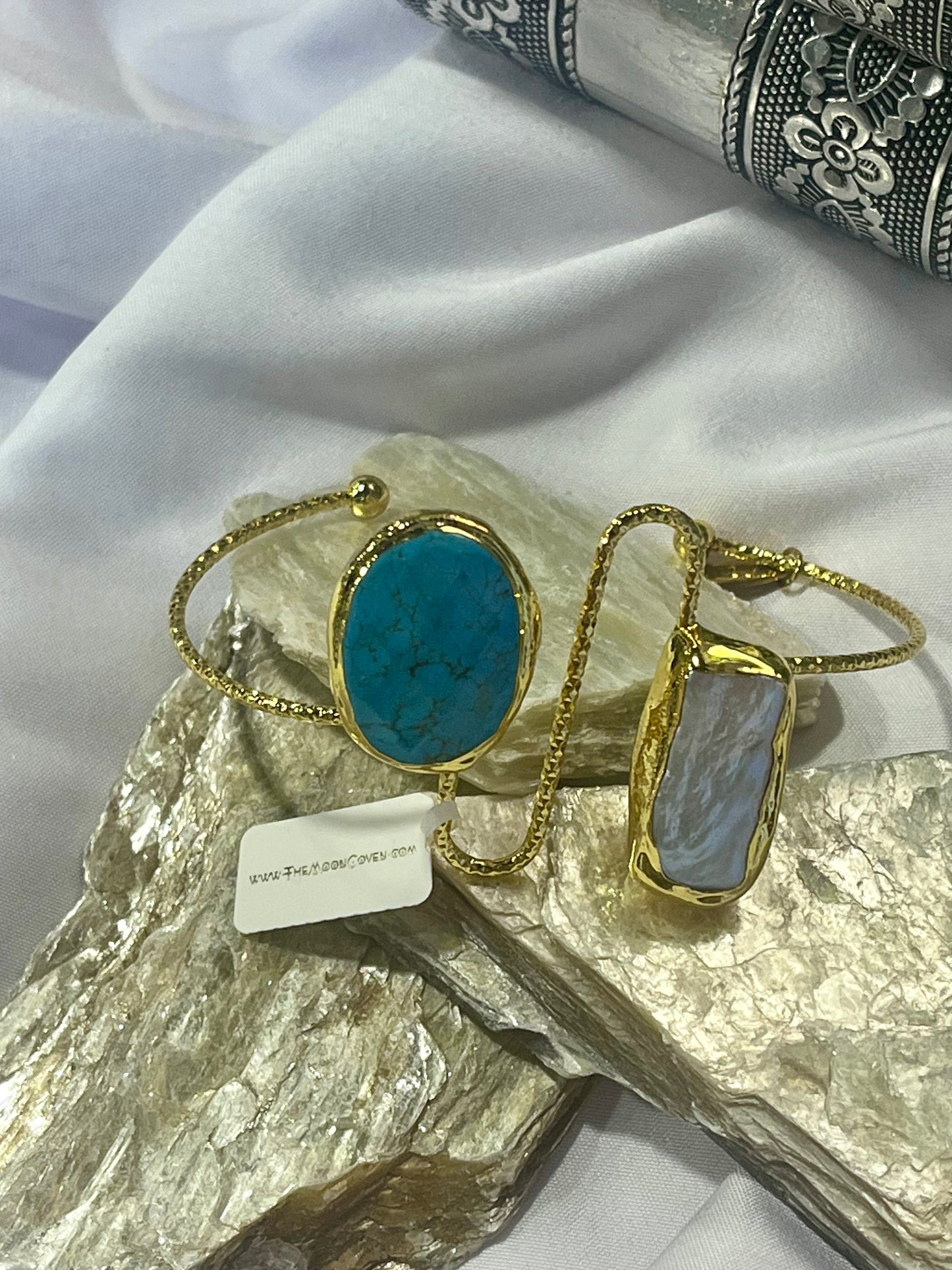 Golden Turquoise & Biwa Pearl Cuff Bracelet ā Unique Stone Jewellery
