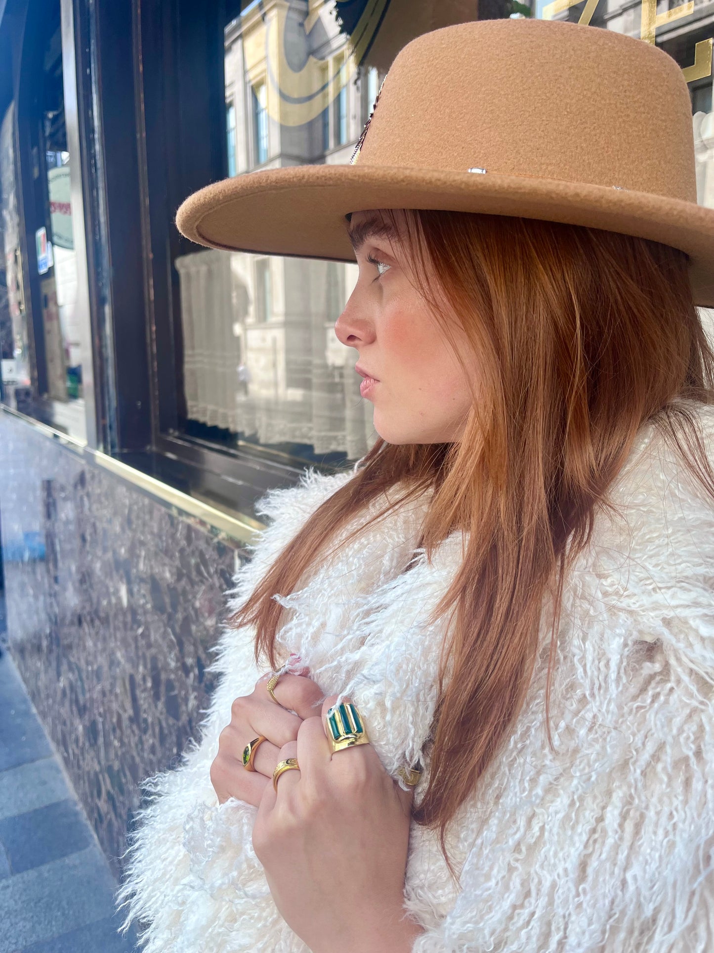 Tan Wide Brim Western Fedora β Gold Chain