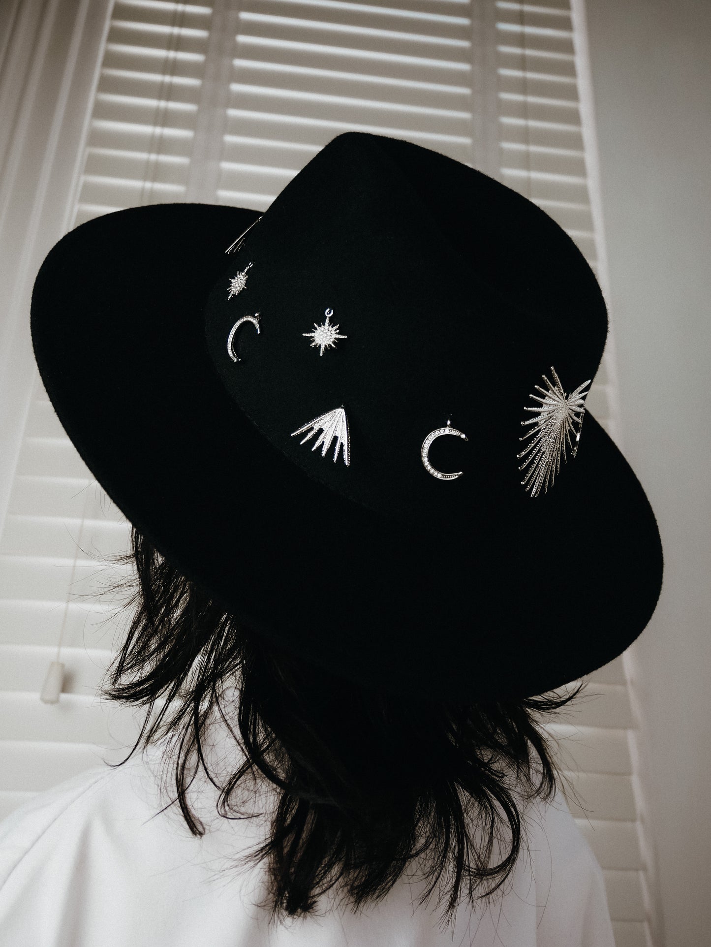 Moon Dance Black Fedora ā Silver Charm Detail (Adjustable)