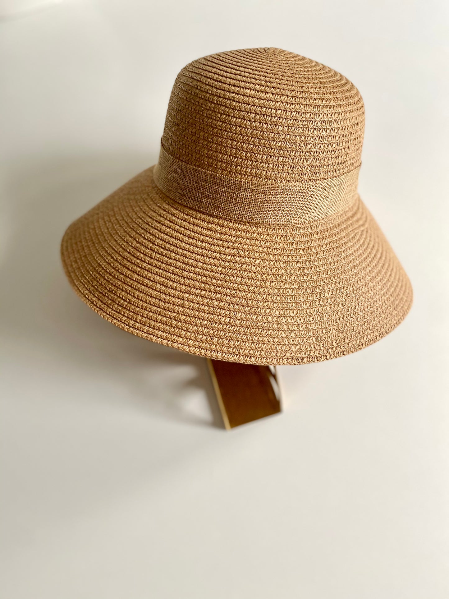 Sunset Bow Wide Brim Hat – Adjustable with Wind Strap
