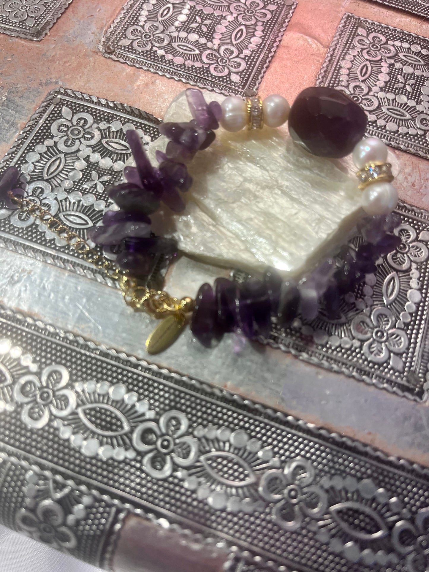 Moonlit Gemstone Collection Amethyst & Biwa Pearl Bracelet