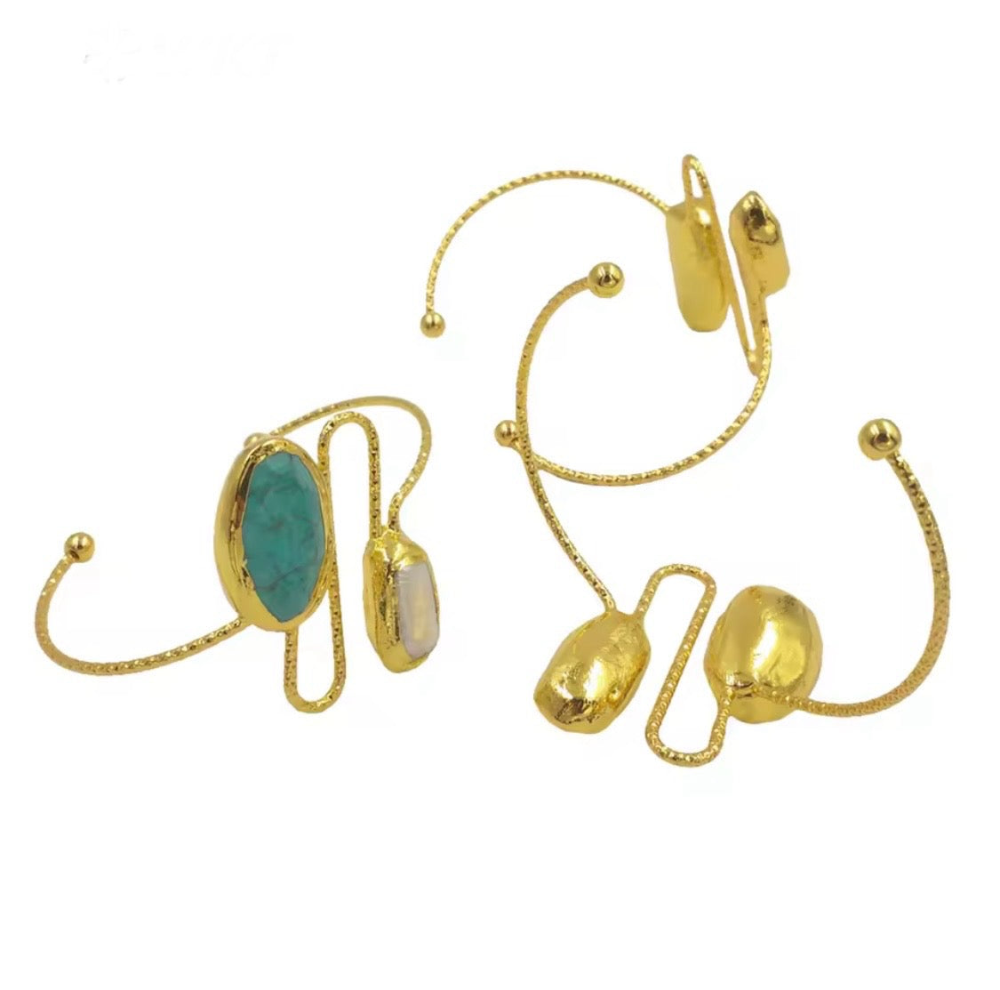Golden Turquoise & Biwa Pearl Cuff Bracelet ā Unique Stone Jewellery