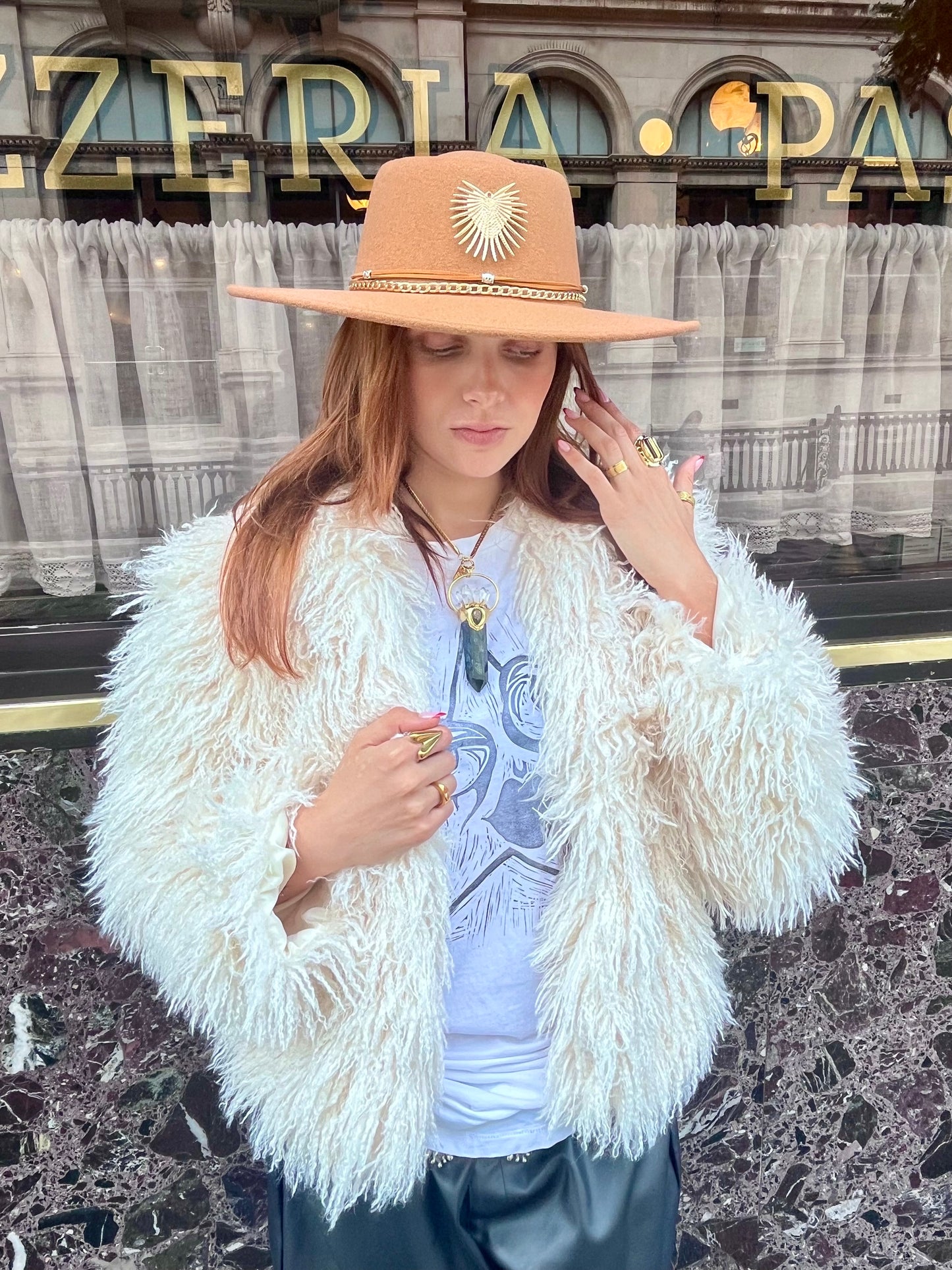 Tan Wide Brim Western Fedora β Gold Chain