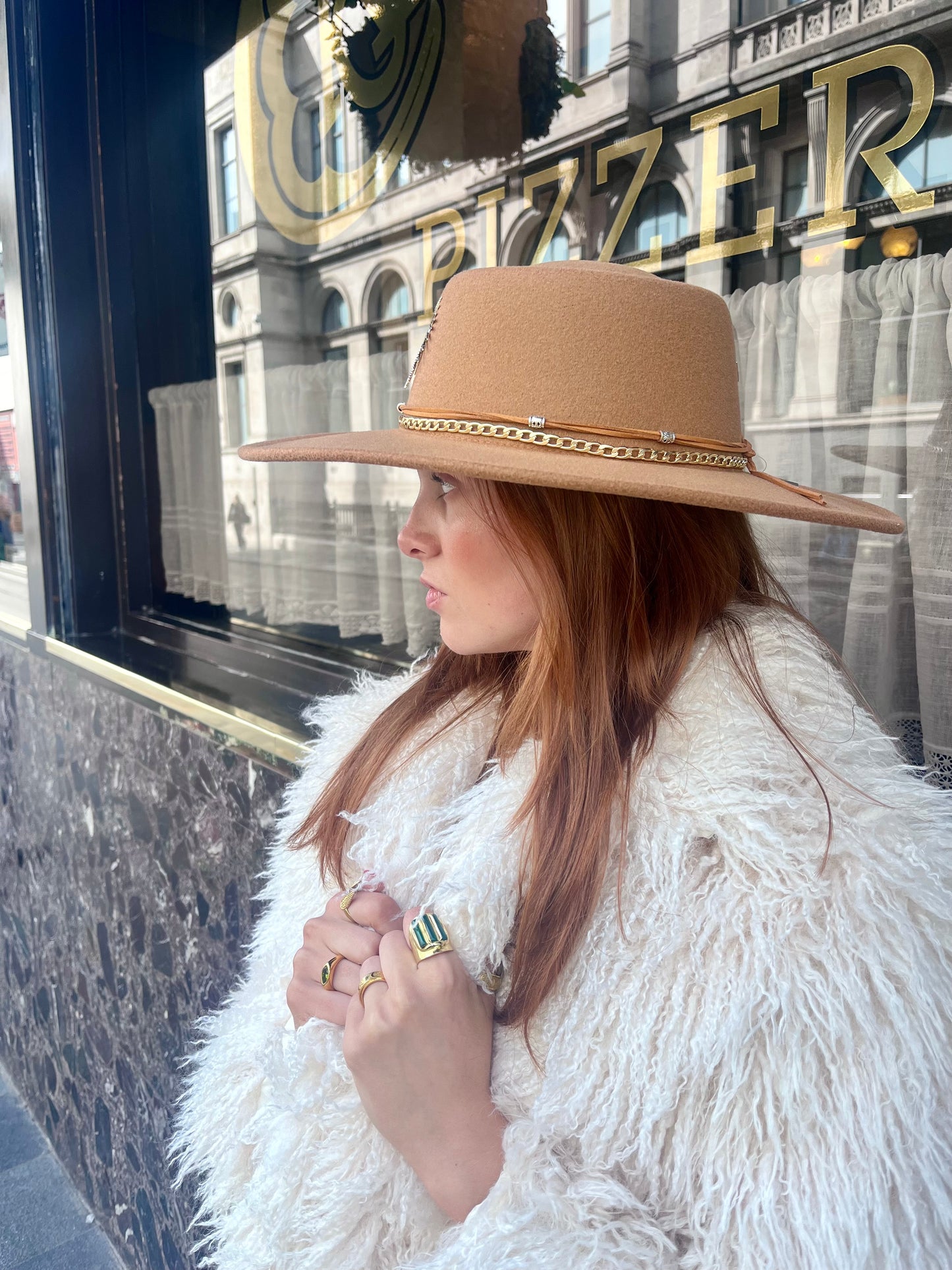 Tan Wide Brim Western Fedora β Gold Chain
