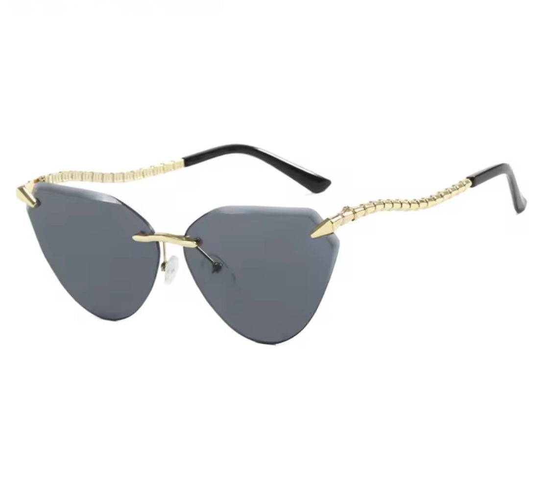 Selena Snake Detail Cat-Eye Sunglasses Black