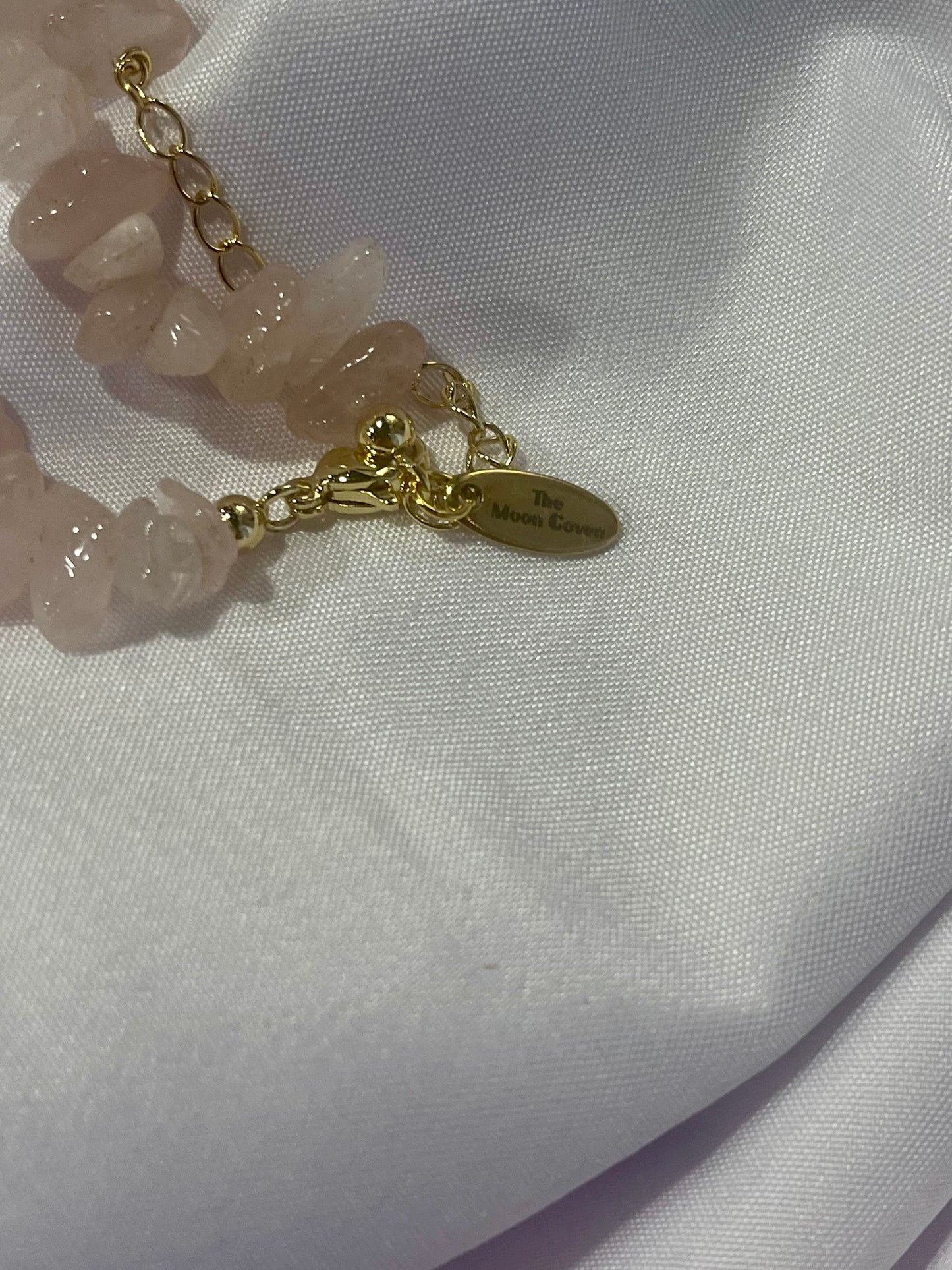 Rose Quartz & Biwa Pearl Bracelet ā Gold Accent Love Crystal Jewelry