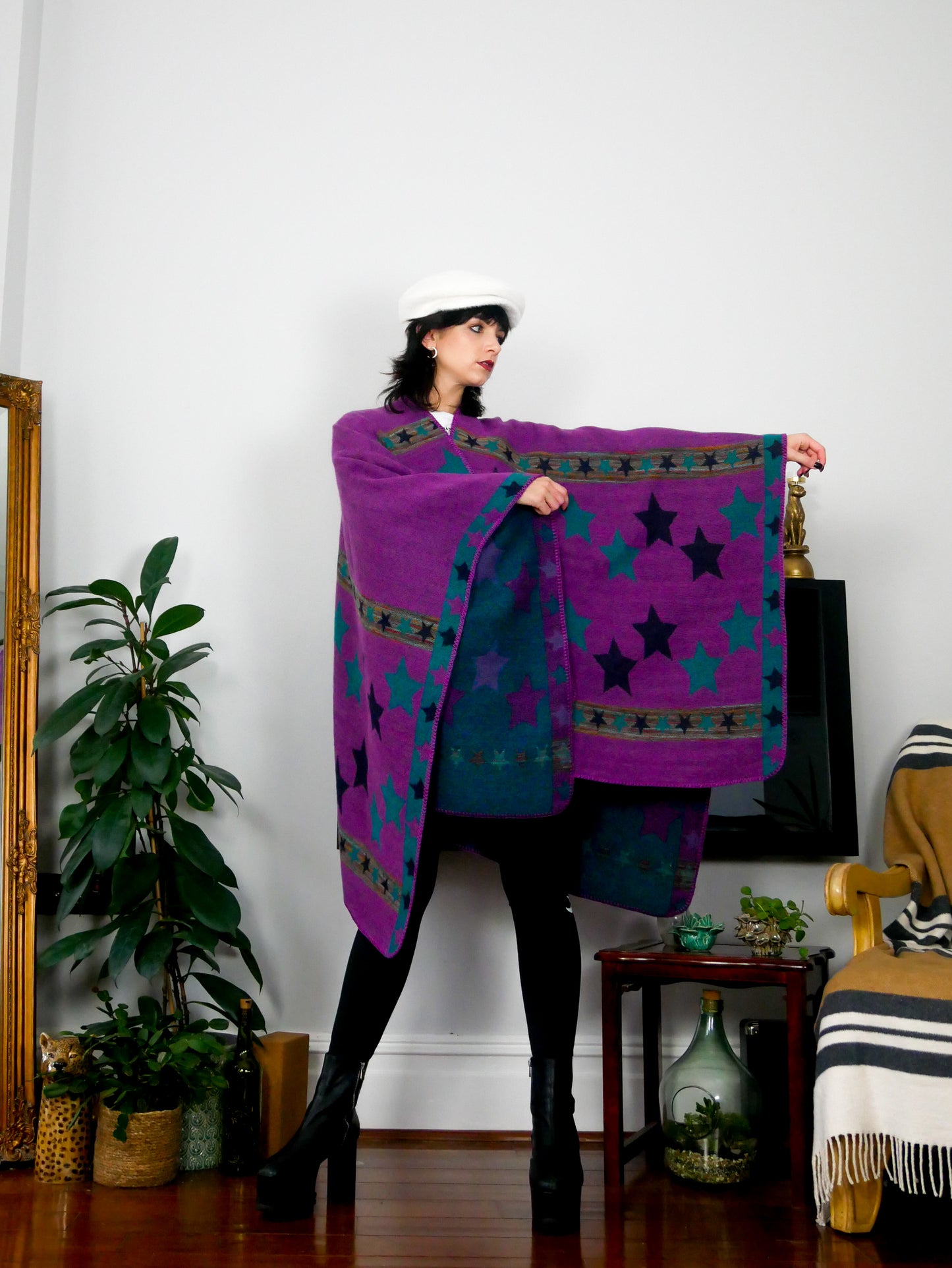 Fuchsia and blue star print kimono shawl