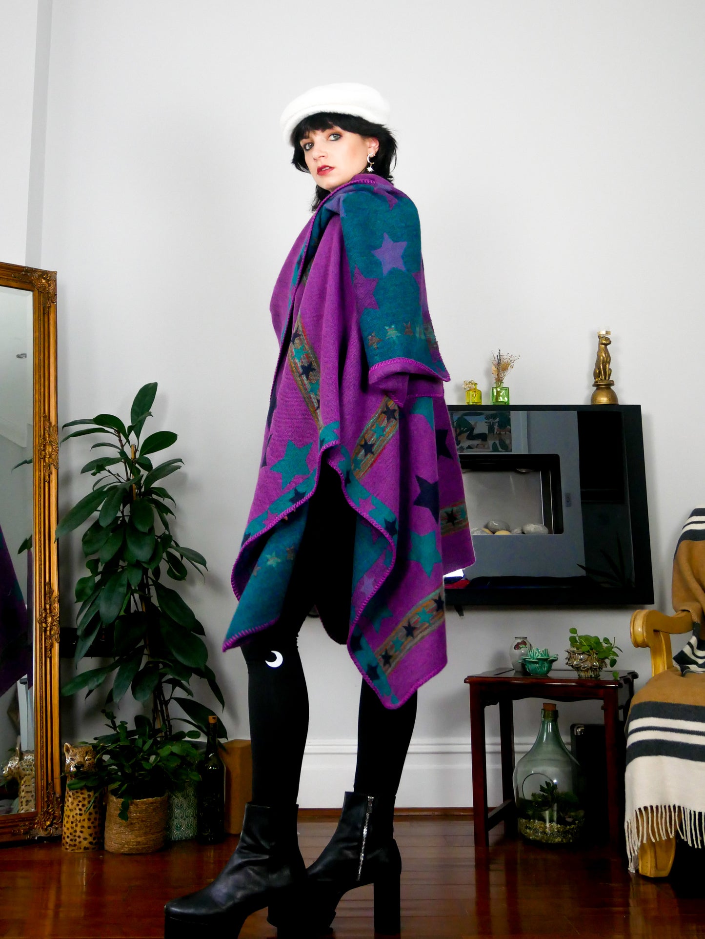 Fuchsia and blue star print kimono shawl