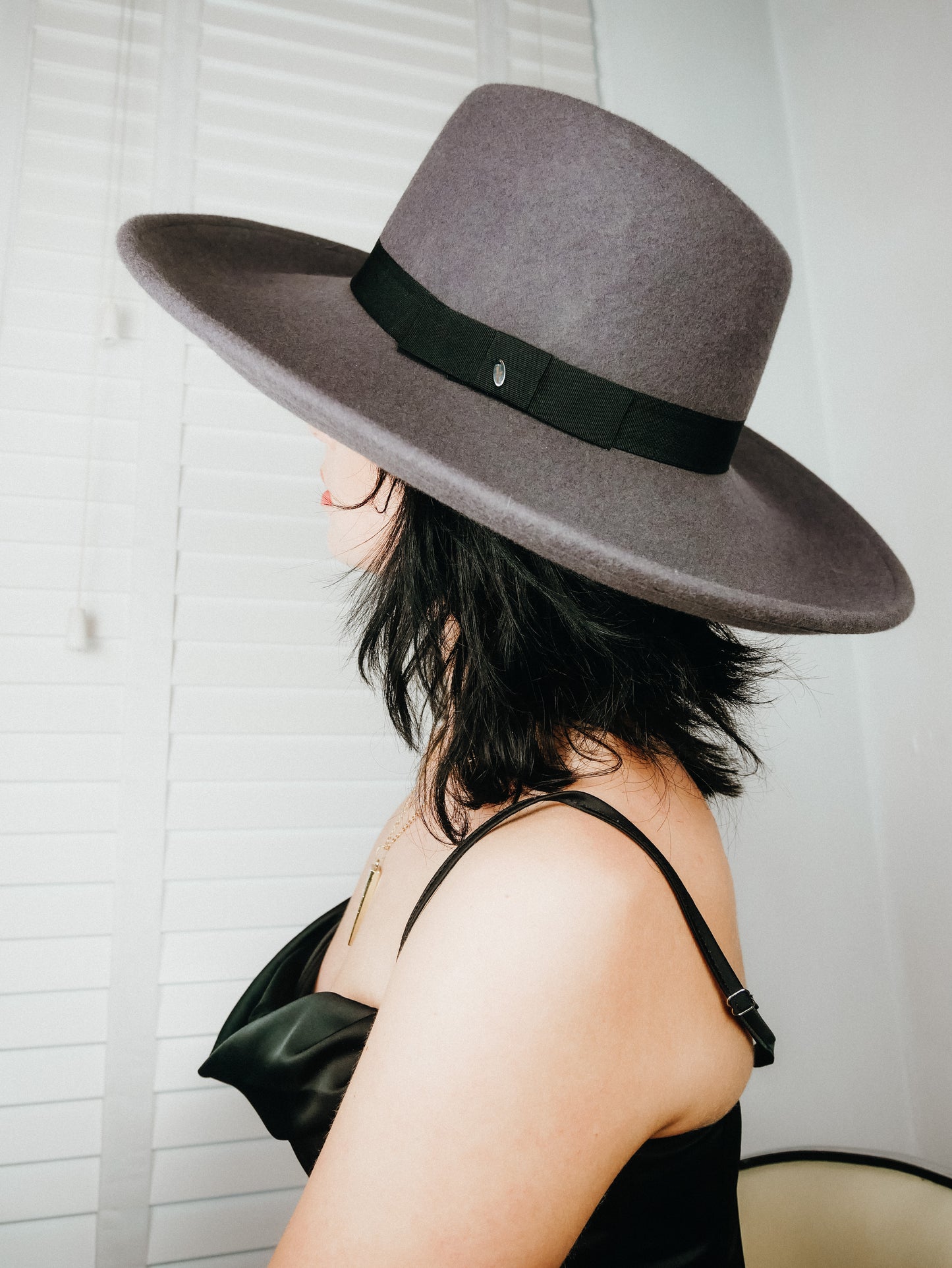Goddess Grande slate grey large brim fedora hat
