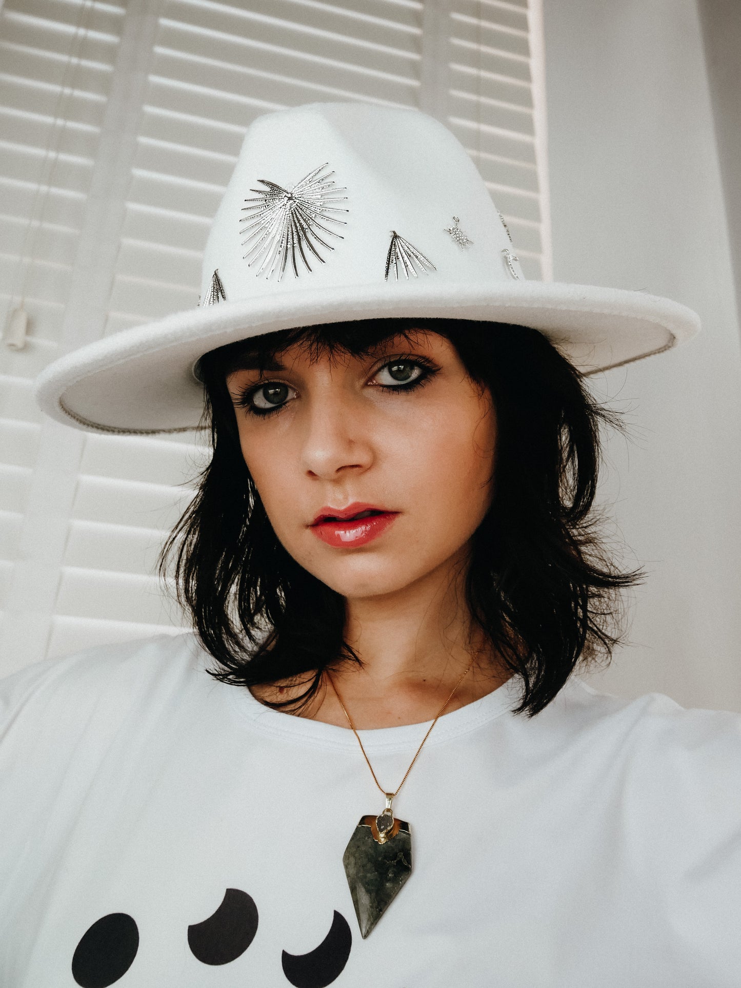 Moon dance silver crystal large brim white fedora hat