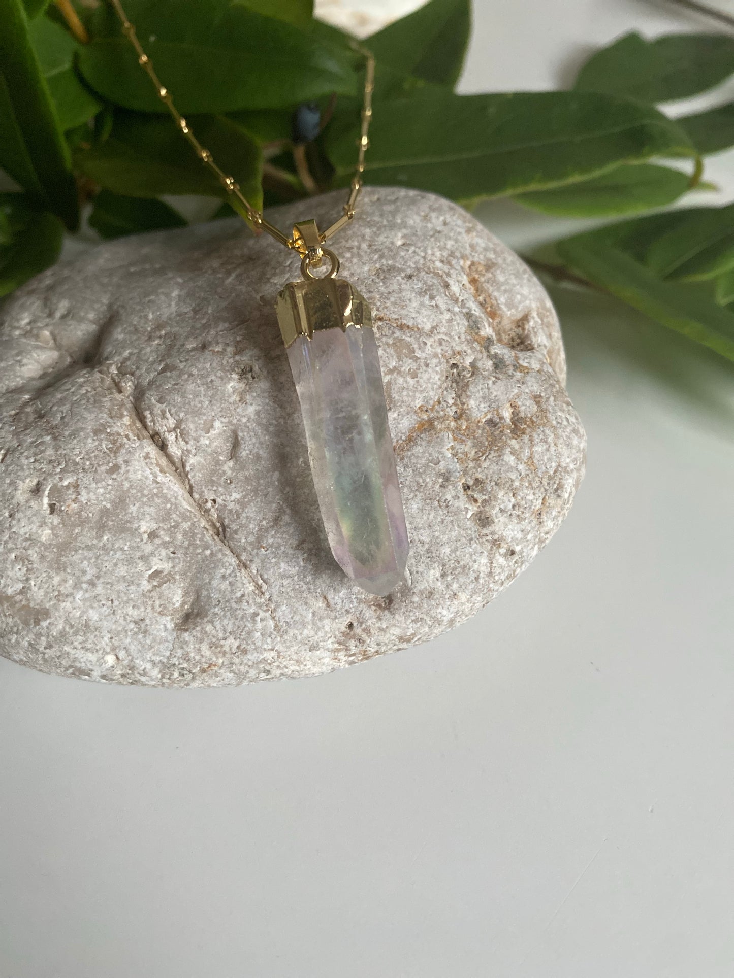 Rainbow quartz point necklace