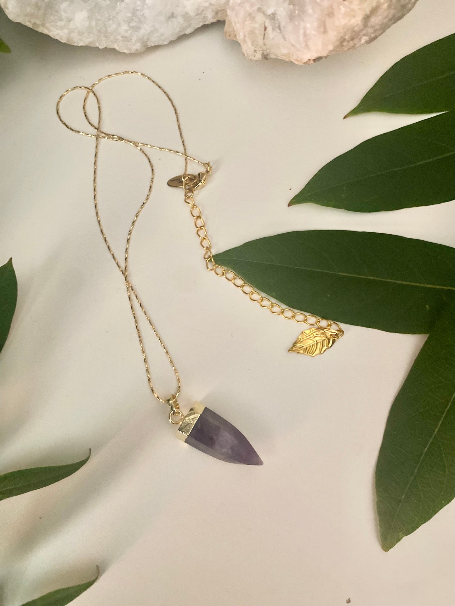 Amethyst bullet point necklace in gold