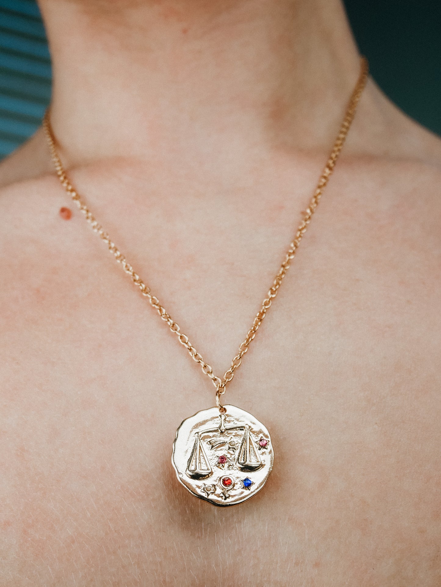 Leo Gold coin star sign necklace