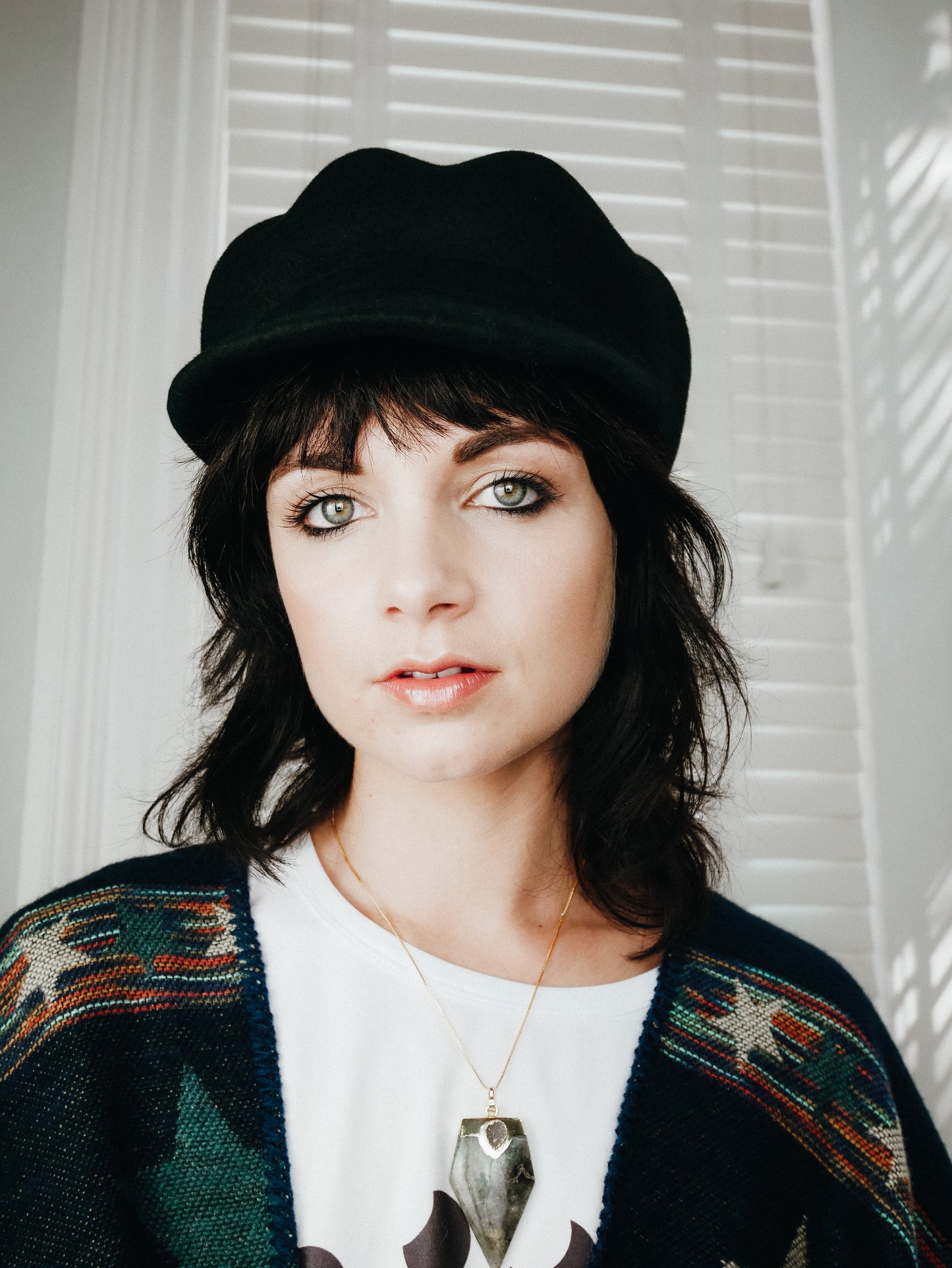 Billie Black wool cashmere newsboy cap hat