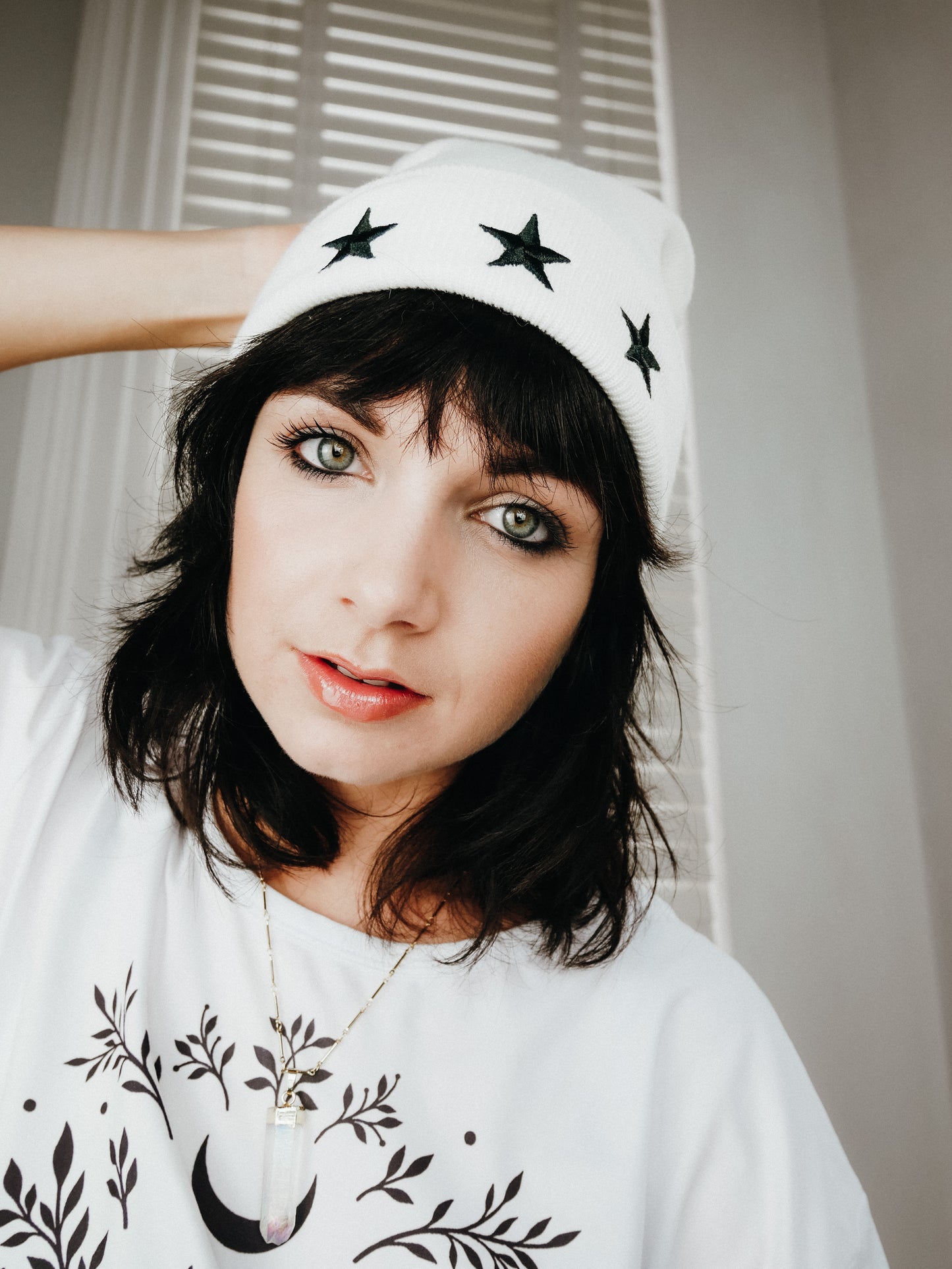 White star wool beanie hat