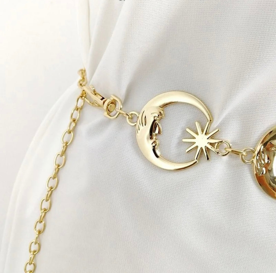 Gold moon chain belt