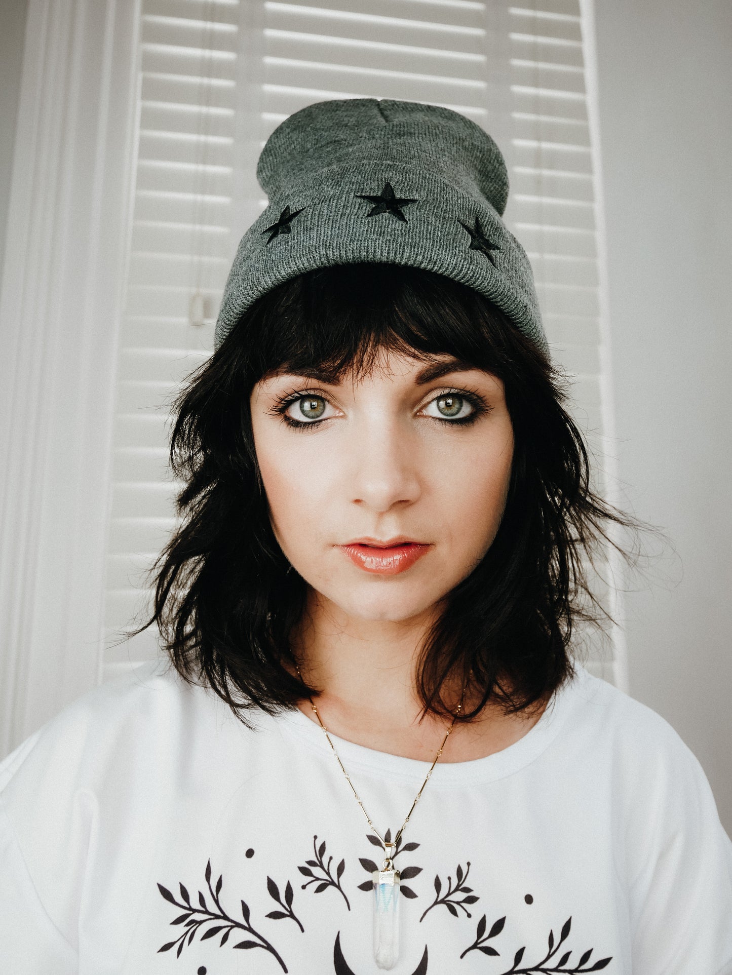 White star wool beanie hat