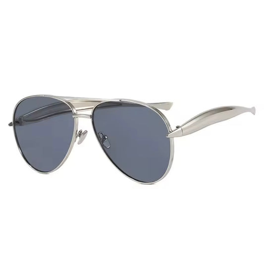 Zara Silver Aviator Sunglasses – Metal Frame with Dark Tinted Lenses