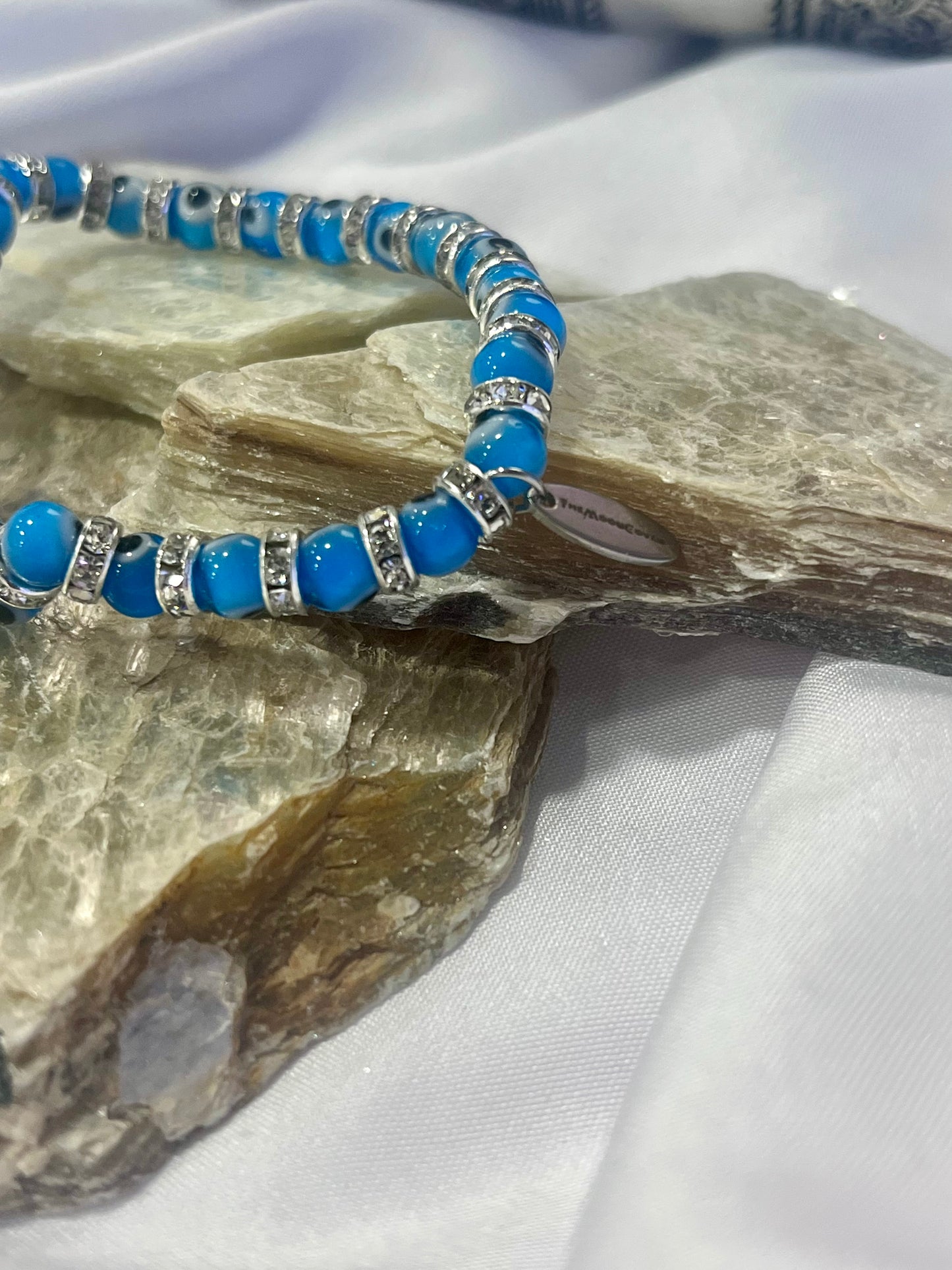 💙 Blue Evil Eye Protection Bracelet – Calm, Clarity & Spiritual Shielding