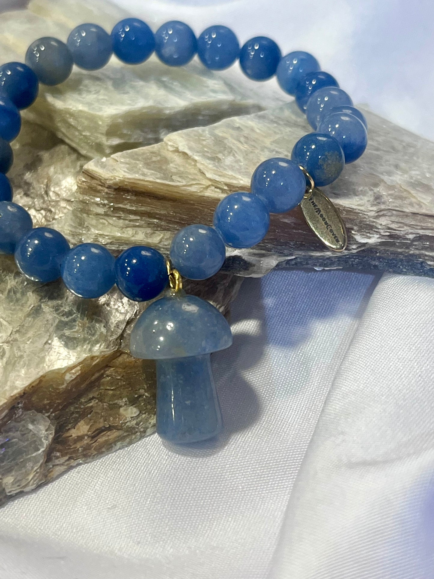 Blue Aventurine Mushroom Bracelet – Calm Focus & Flow