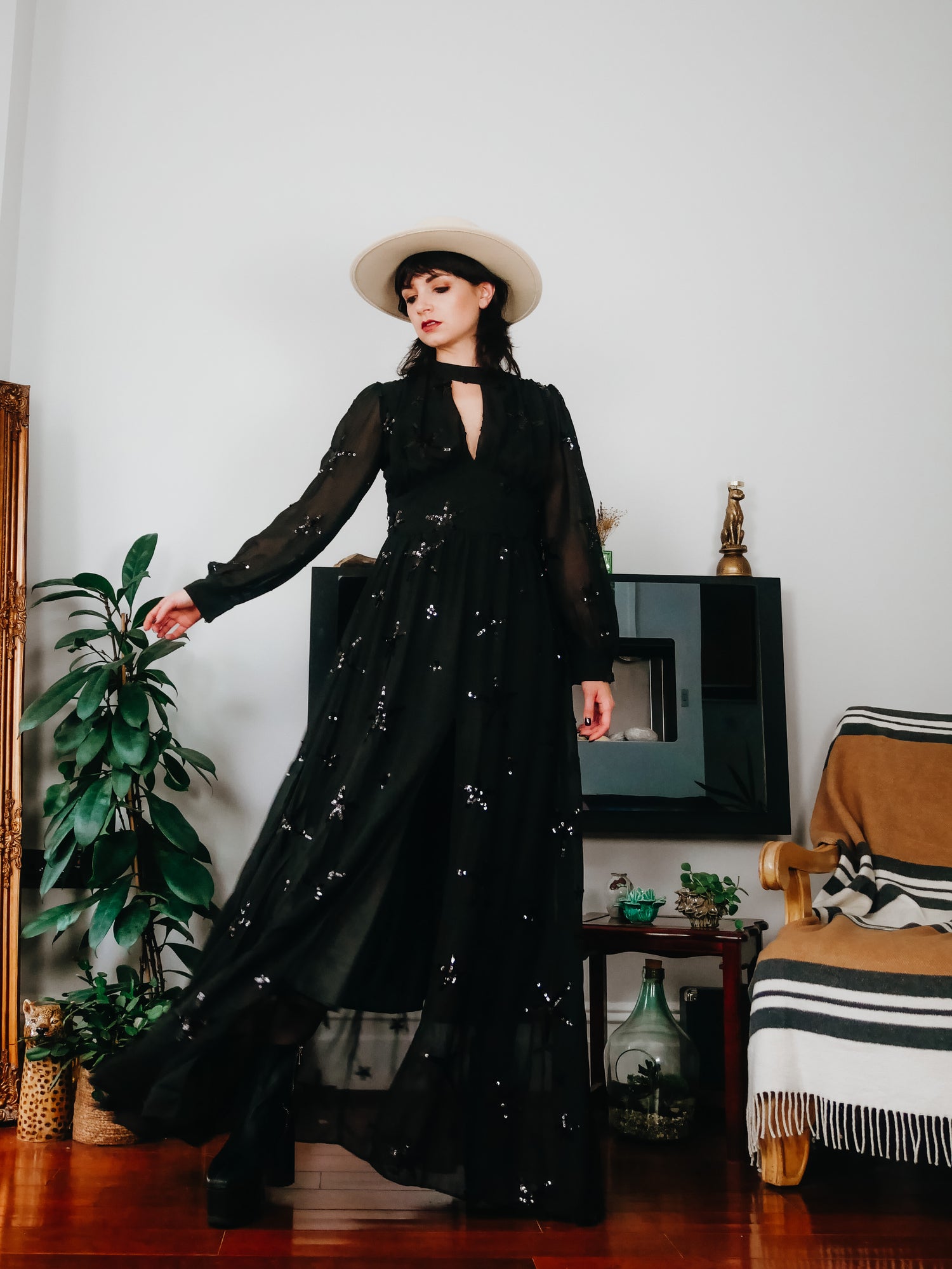 Fancy Stellar Dress Stellar Gown Emerald Green Beaded Wrap Dress By Folkster Fancy Stellar Dress Stellar Gown Emerald Green Beaded Wrap Dress By Folkster